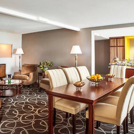 Sheraton Harrisburg Hershey Hotel Екстериор снимка